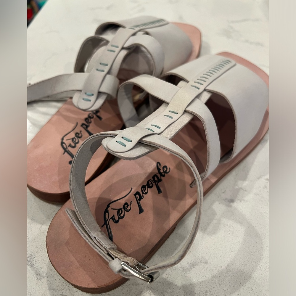 NWT Free People Long Weekend Sandal